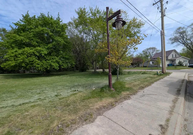 1st image of 210 N Mackinaw Rd, Au Gres, MI 48703 | MLS# 77080068717