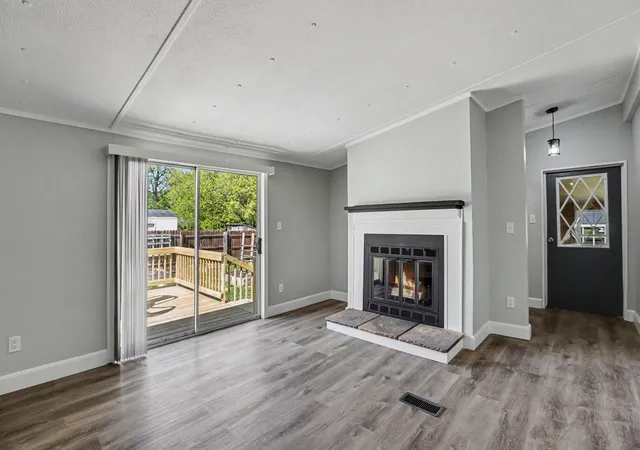Photo 4 of Single family home for sale at 315 Elm St, East Jordan, MI 49727 | MLS# 67026024508 | Listing updated on 2026-05-24