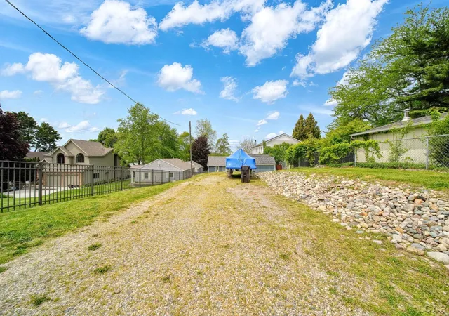 2nd image of 4834 Round Lake Hwy, Manitou Beach, MI 49253 | MLS# 56050208730