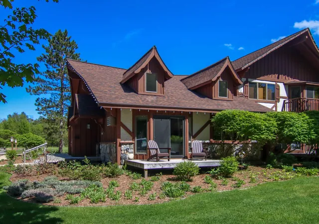 Photo 2 of Condo for sale at 7825 Washtenaw Dr, Thompsonville, MI 49683 | MLS# 78080068728 | Listing updated on 2026-06-09
