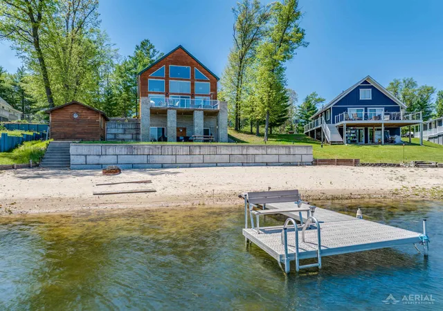 3rd image of 3319 S Ogemaw Trl, West Branch, MI 48661 | MLS# 77080068729