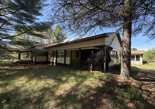 1st image of 13158 Cinder Rd, Beulah, MI 49617 | MLS# 78080068730
