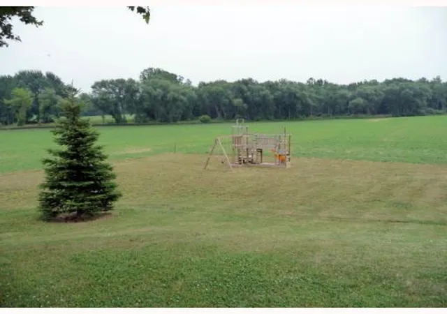 Listing Photo 3 - Condo for sale in building located at 18864 W Baseline Rd, Olivet, MI 49076