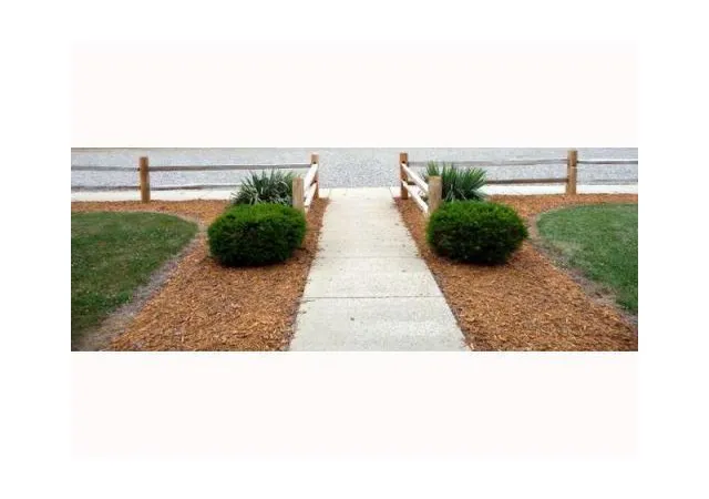 Listing Photo 5 - Condo for sale in building located at 18864 W Baseline Rd, Olivet, MI 49076