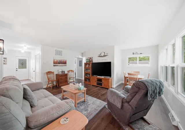 Homes for sale in Summit Township Jackson, MI | 105 Trumble Ave, Summit Township Jackson, MI 49203 | MLS# 55026024542