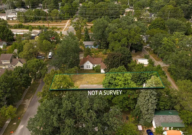Photo 2 of Land for sale at 615 Grant St, Traverse City, MI 49686 | MLS# 78080068739 | Listing updated on 2026-08-23