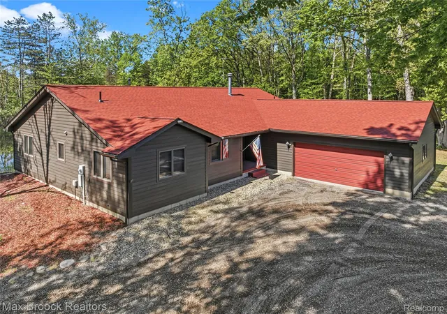 Homes for sale in Deerfield Township Lapeer, MI | 892 W Barnes Lake Rd, Deerfield Township Lapeer, MI 48421 | MLS# 20261037715