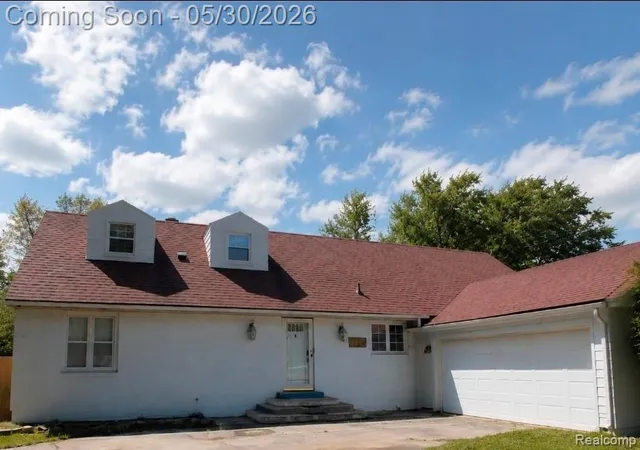 Photo 1 of Single family home for sale at 3224 Circle Dr, Flint, MI 48507 | MLS# 20261037717 | Listing updated on 2026-08-24