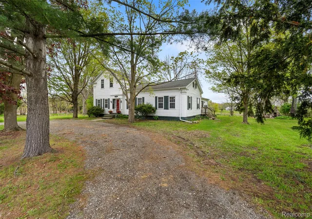 Homes for sale in Lapeer Township Lapeer, MI | 1775 Imlay City Rd, Lapeer Township Lapeer, MI 48446 | MLS# 20261037721