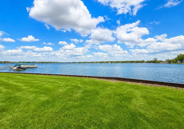 Photo 3 of Single family home for sale at 173 S Grand Pointe Dr, Brooklyn, MI 49230 | MLS# 55026024567 | Listing updated on 2026-05-27