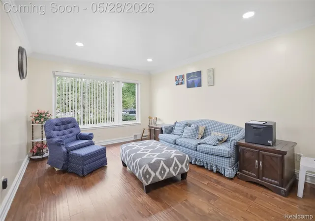Homes for sale in Warren, MI | 29108 Dover Ave, Warren, MI 48088 | MLS# 20261037765