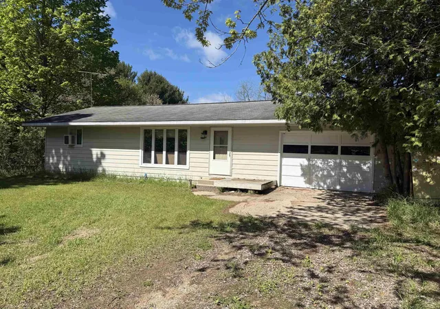 2nd image of 6296 Reynolds Rd, Lake Ann, MI 49650 | MLS# 78080068747