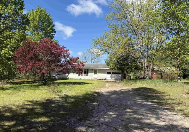 4th image of 6296 Reynolds Rd, Lake Ann, MI 49650 | MLS# 78080068747
