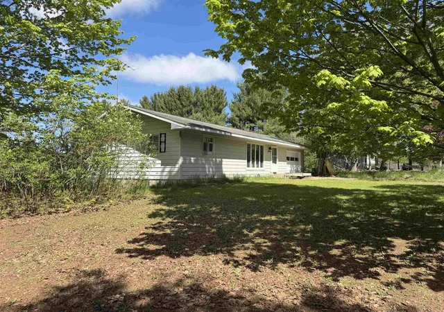 5th image of 6296 Reynolds Rd, Lake Ann, MI 49650 | MLS# 78080068747