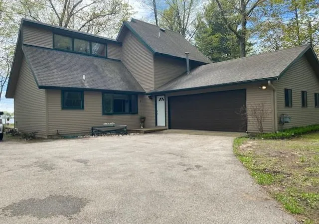 Photo 1 of Single family home for sale at 8779 Swan Point Rd, Elk Rapids, MI 49629 | MLS# 78080068754 | Listing updated on 2026-05-29
