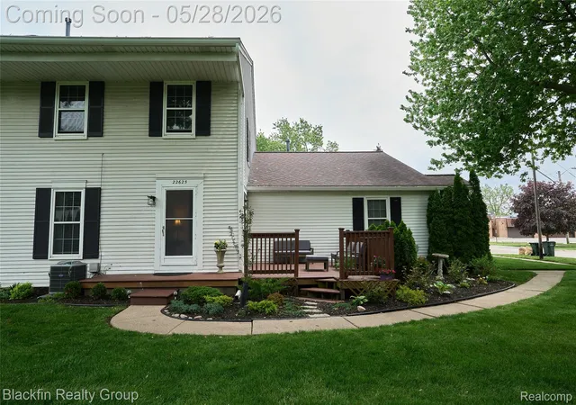 Homes for sale in Saint Clair Shores, MI | 22625 Martin Rd, Saint Clair Shores, MI 48081 | MLS# 20261037806