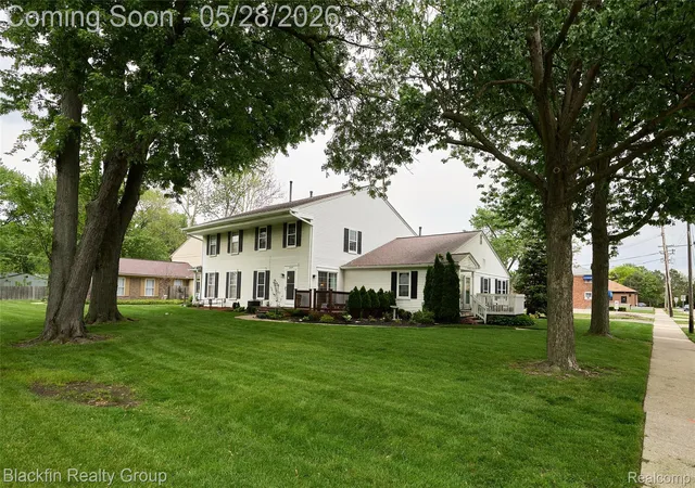 Homes for sale in Saint Clair Shores, MI | 22625 Martin Rd, Saint Clair Shores, MI 48081 | MLS# 20261037806