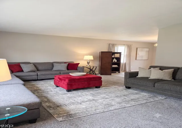 5th image of 2812 Cabot Dr, Lansing, MI 48911 | MLS# 58050208793