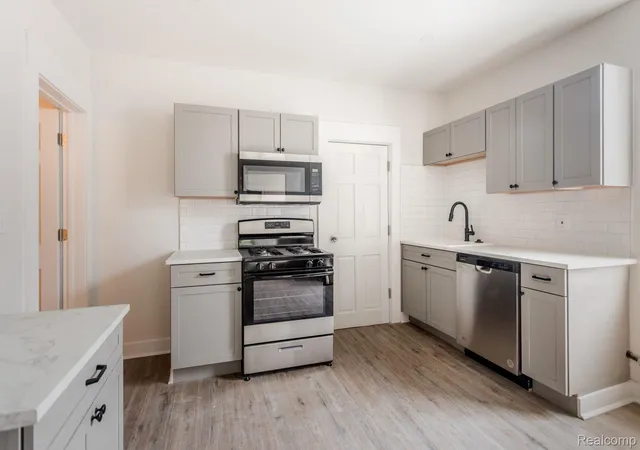 2nd image of 1124 Mckinstry St, Detroit, MI 48209 | MLS# 20261037816