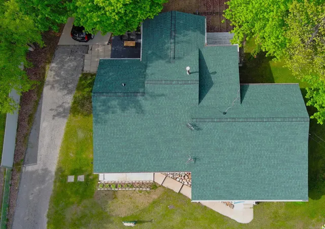 Photo 4 of Single family home for sale at 5080 Dove Rd, Kimball, MI 48074 | MLS# 58050208817 | Listing updated on 2026-09-14