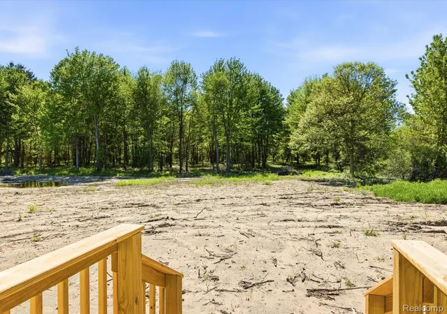 5th image of 2941 Beach Rd, Port Huron, MI 48060 | MLS# 20261037893