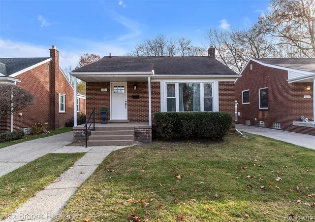 Homes for sale in Birmingham City Oakland, MI | 1257 S Eton, Birmingham City Oakland, MI 48009 | MLS# 20261037969
