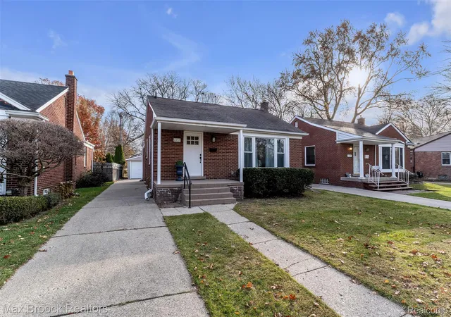 Homes for sale in Birmingham City Oakland, MI | 1257 S Eton, Birmingham City Oakland, MI 48009 | MLS# 20261037969