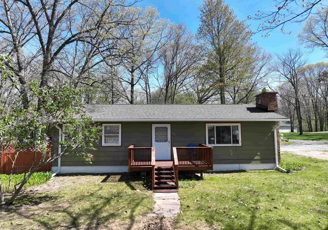 Photo 1 of Single family home for sale at 621 E State St, Fife Lake, MI 49633 | MLS# 79080068777 | Listing updated on 2026-08-24