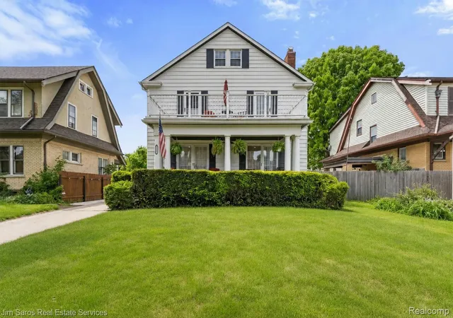 Photo 2 of Single family home for sale at 1215 Nottingham Rd, Grosse Pointe Park, MI 48230 | MLS# 20261037983 | Listing updated on 2026-09-16