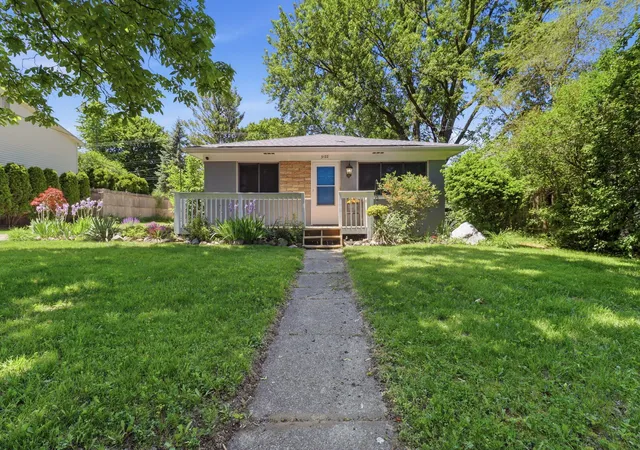 Homes for sale in Ann Arbor City Washtenaw, MI | 3122 Rosedale St, Ann Arbor City Washtenaw, MI 48108 | MLS# 81026024708
