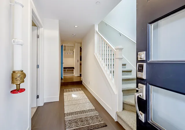 5th image of 414 N Main St #16, Ann Arbor, MI 48104 | MLS# 81026024721