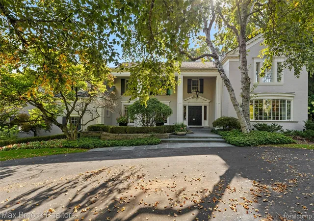 Homes for sale in Bloomfield Hills, MI | 375 Dunston Rd, Bloomfield Hills, MI 48304 | MLS# 20261038008