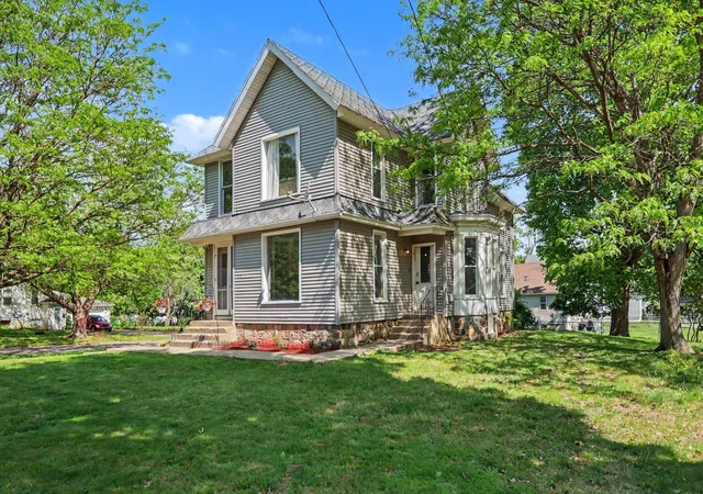 Photo 2 of Single family home for sale at 114 Irwin Ave, Albion, MI 49224 | MLS# 64026024729 | Listing updated on 2026-06-21