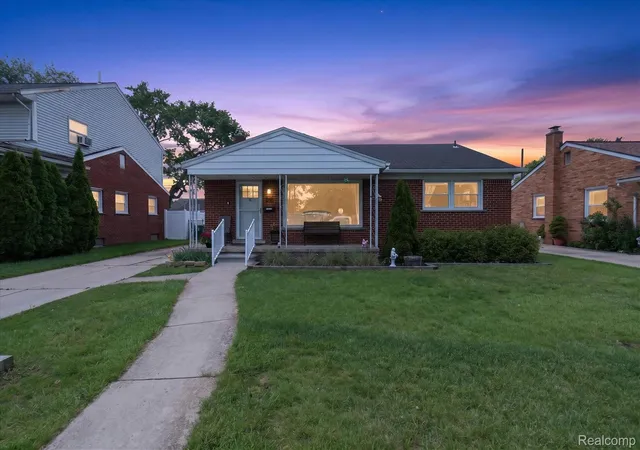 1st image of 6601 Elizabeth St, Garden City, MI 48135 | MLS# 20261038071
