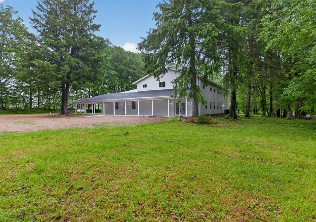 4th image of 6947 Brown Rd, Parma, MI 49269 | MLS# 55026024745