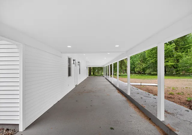 5th image of 6947 Brown Rd, Parma, MI 49269 | MLS# 55026024745