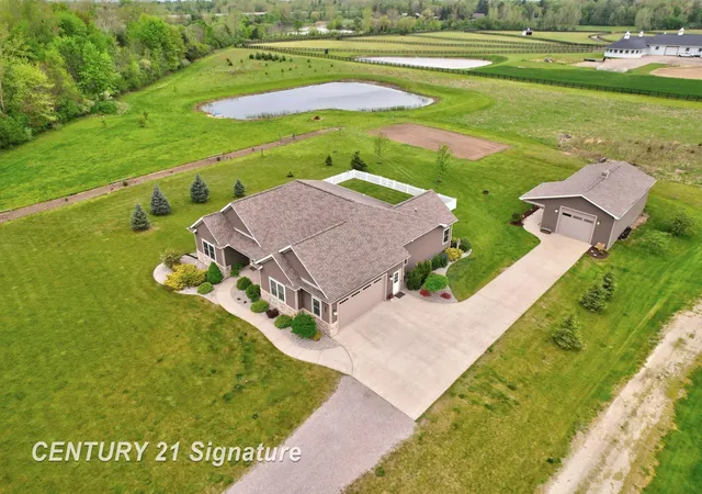 1st image of 11056 Sarle Rd, Freeland, MI 48623 | MLS# 61050208910