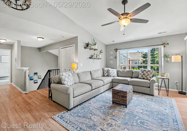 Listing Photo 3 - Condo for sale in building located at 16839 Dover Dr, Northville, MI 48168 6503 - Unit #140