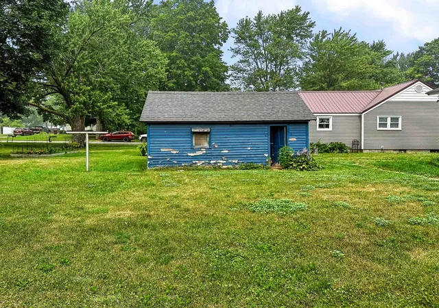 3rd image of 125 N Chippewa, Shepherd, MI 48883 | MLS# 78080068793