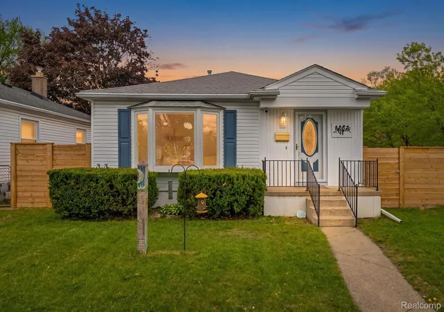 Photo 1 of Sale Pending at 2287 Moorhouse St, Ferndale, MI 48220 | MLS# 20261038199 | Listing updated on 2026-06-03