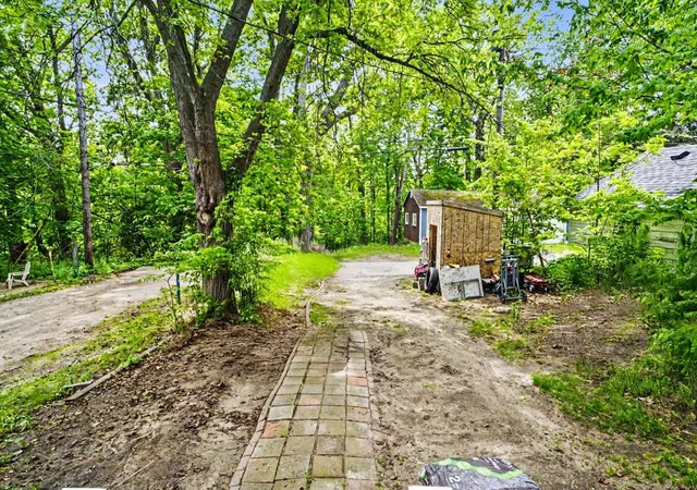 Photo 22 of Single family home for sale at 1120 Michigan Ave, Saint Joseph, MI 49085 | MLS# 66026024807 | Listing updated on 2026-10-07
