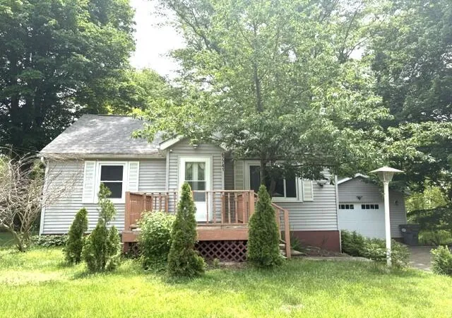 2nd image of 67741 County Road 388, South Haven, MI 49090 | MLS# 69026024813