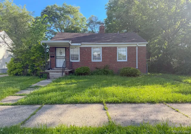 Photo 1 of Single family home for sale at 19455 Mccormick St, Detroit, MI 48224 | MLS# 20261038250 | Listing updated on 2026-09-16