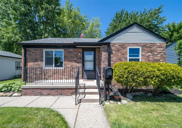 1st image of 15165 Garden St, Livonia, MI 48154 | MLS# 20261038268