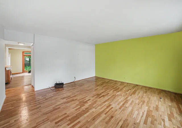 Photo 2 of Single family home for sale at 1012 Taylor St, Mount Pleasant, MI 48858 | MLS# 79080068804 | Listing updated on 2026-06-01