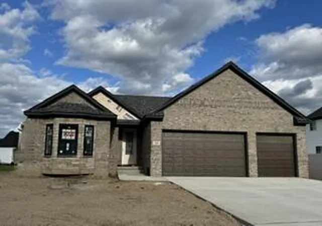 Photo 1 of Sale Pending at 546 Falcon Dr #259, Dundee, MI 48131 | MLS# 81026024843 | Listing updated on 2026-08-27