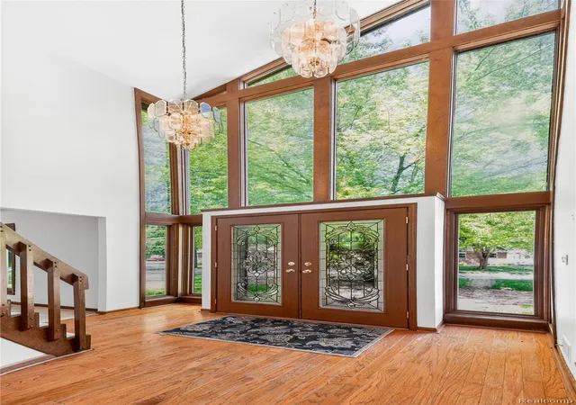 Photo 3 of Single family home for sale at 8027 Berkshire Dr, Grosse Ile, MI 48138 | MLS# 20261038273 | Listing updated on 2026-09-28