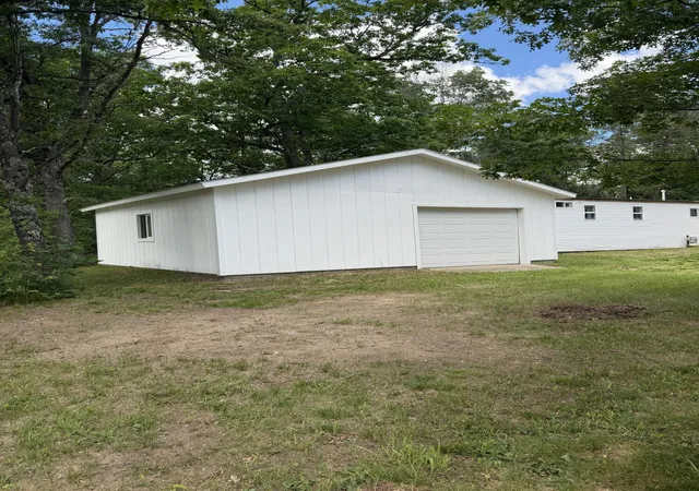 3rd image of 3299 S Yale Ave, Baldwin, MI 49304 | MLS# 65026024857