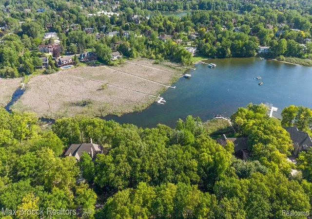 Photo 3 of Land for sale at 1729 Heron Ridge Dr, Bloomfield Hills, MI 48302 | MLS# 20261038309 | Listing updated on 2026-06-03
