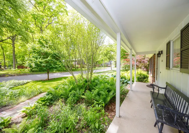 Photo 4 of Single family home for sale at 1516 Bardstown Trl, Ann Arbor, MI 48105 | MLS# 81026024909 | Listing updated on 2026-06-06